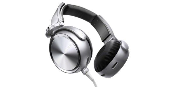 Sony MDR-XB910 01