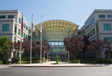 Apple HQ 01