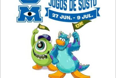 Club Penguin Monstros A Universidade 01