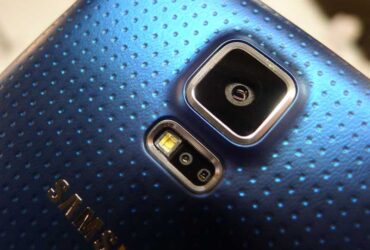 Galaxy-S5-Back-New-01