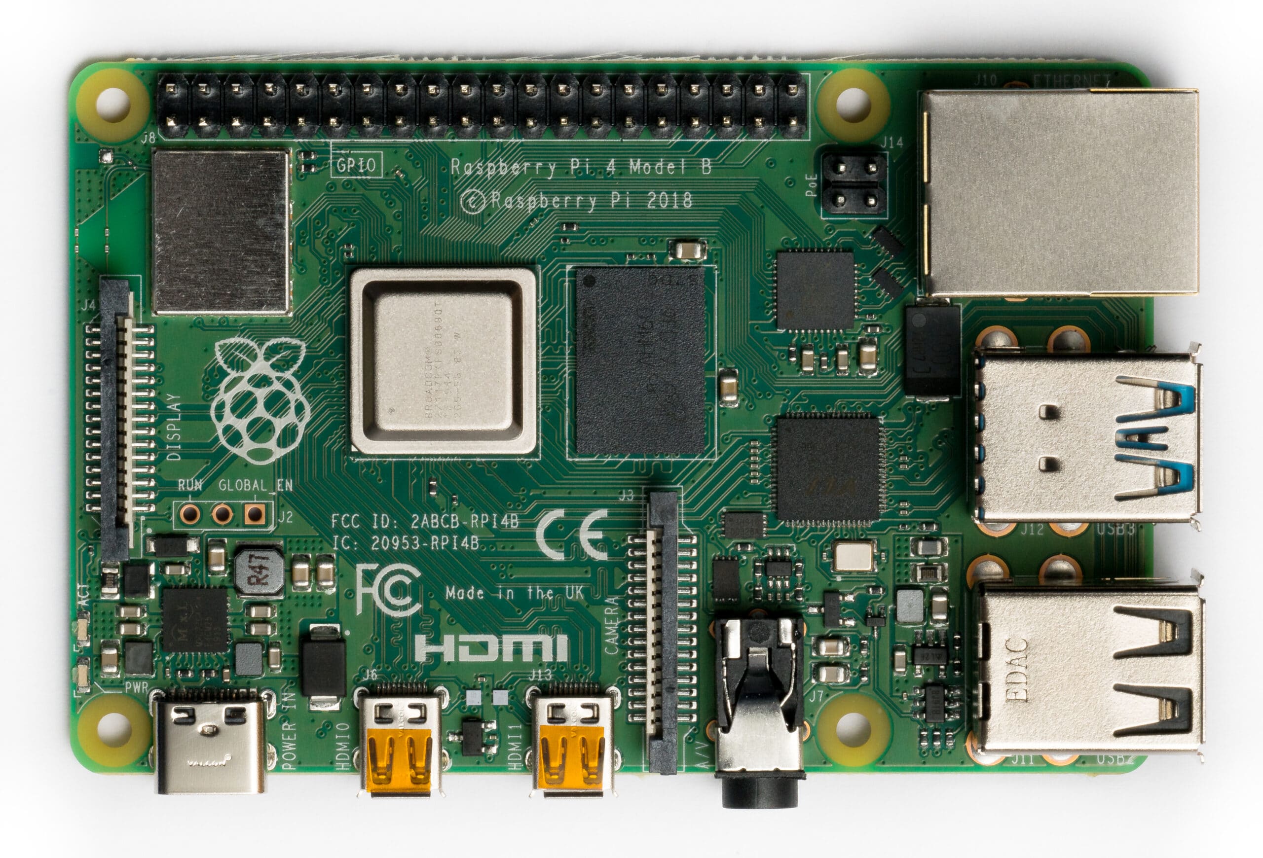 Raspberry_Pi_4_Model_B_-_Top