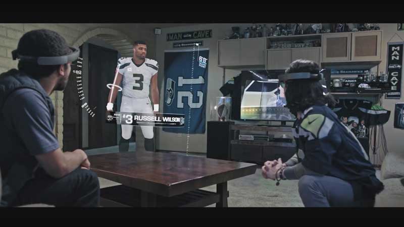 HoloLens-NFL-01