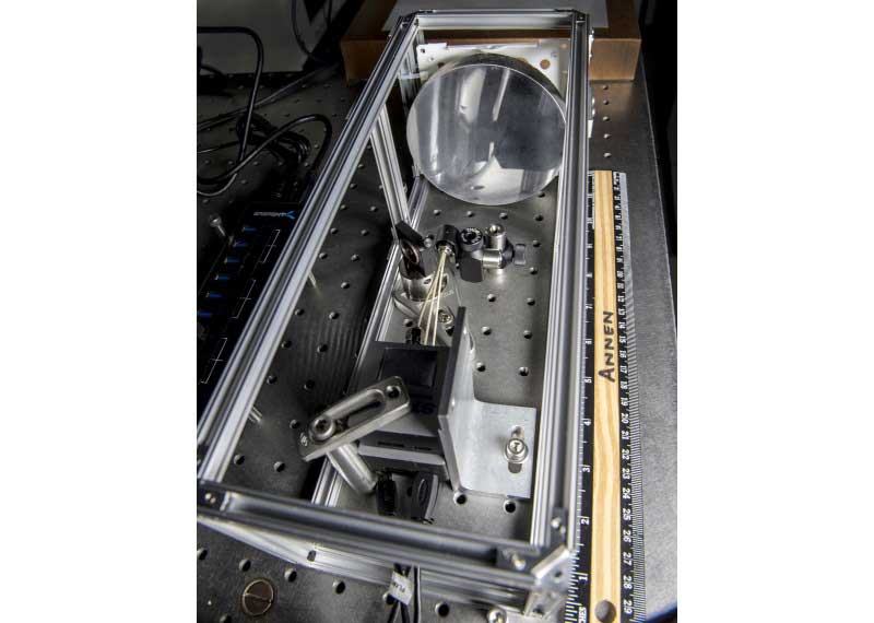 NASA-Mirror-01