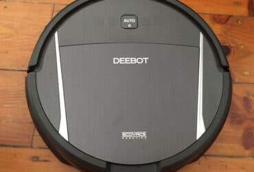 Ecovacs Deebot M85
