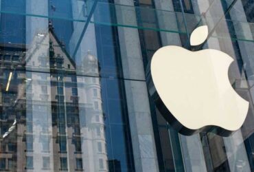 apple-store-side