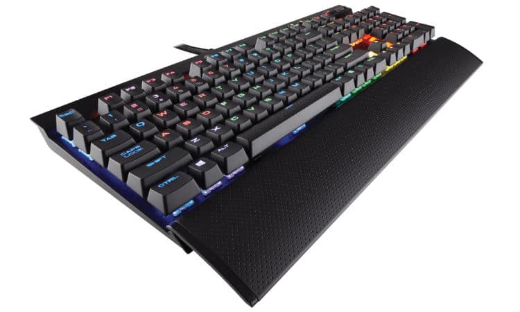 Teclado Corsair K70 LUX