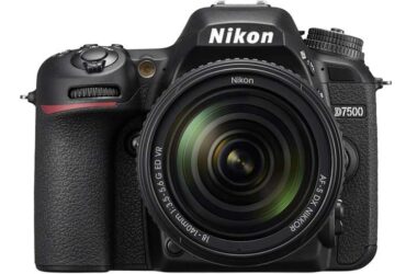 Nikon-D7200-New