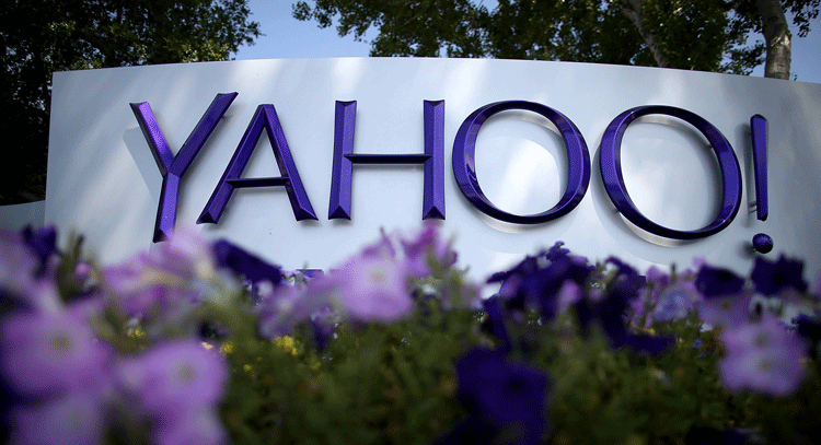 Yahoo-Center-01