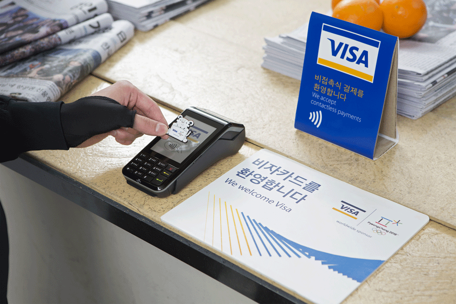 Visa-wearable-pin