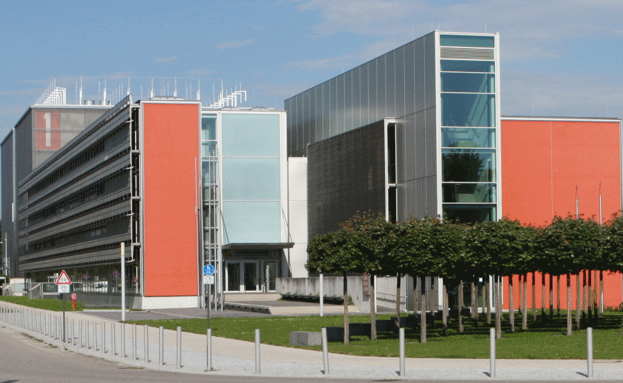 LRZ Leibniz Supercomputing Centre