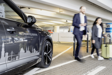 Volkswagen Estacionamento autónomo