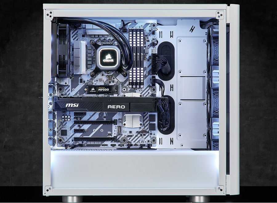 Corsair Carbide 275R_02