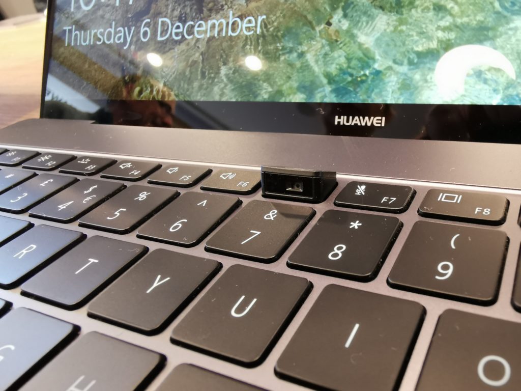 Camara_Huawei_Matebook_X_Pro