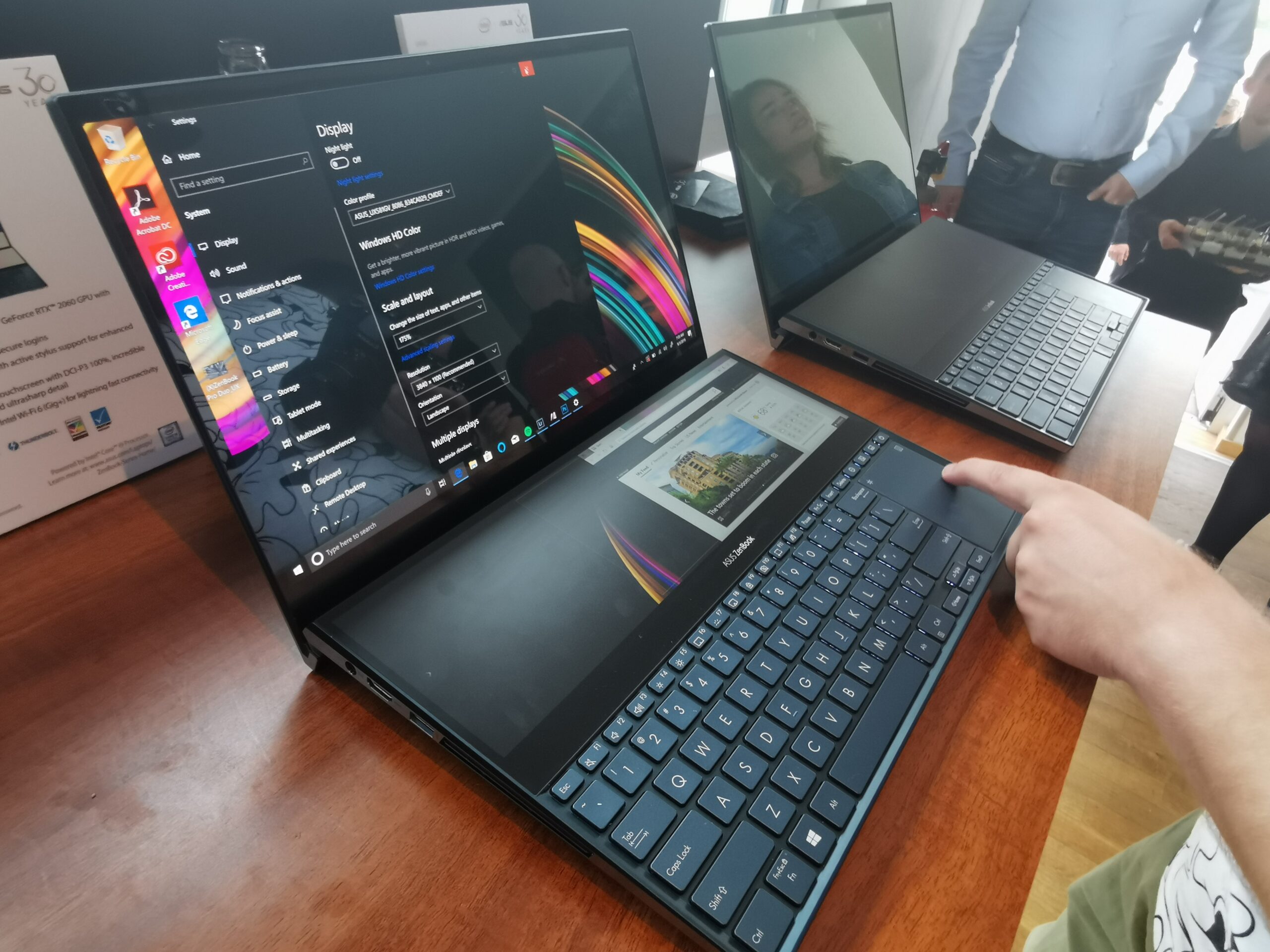 Zenbook Pro Duo