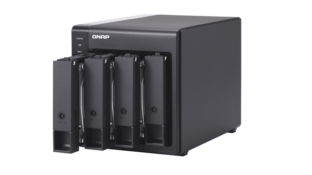 QNAP TR-004