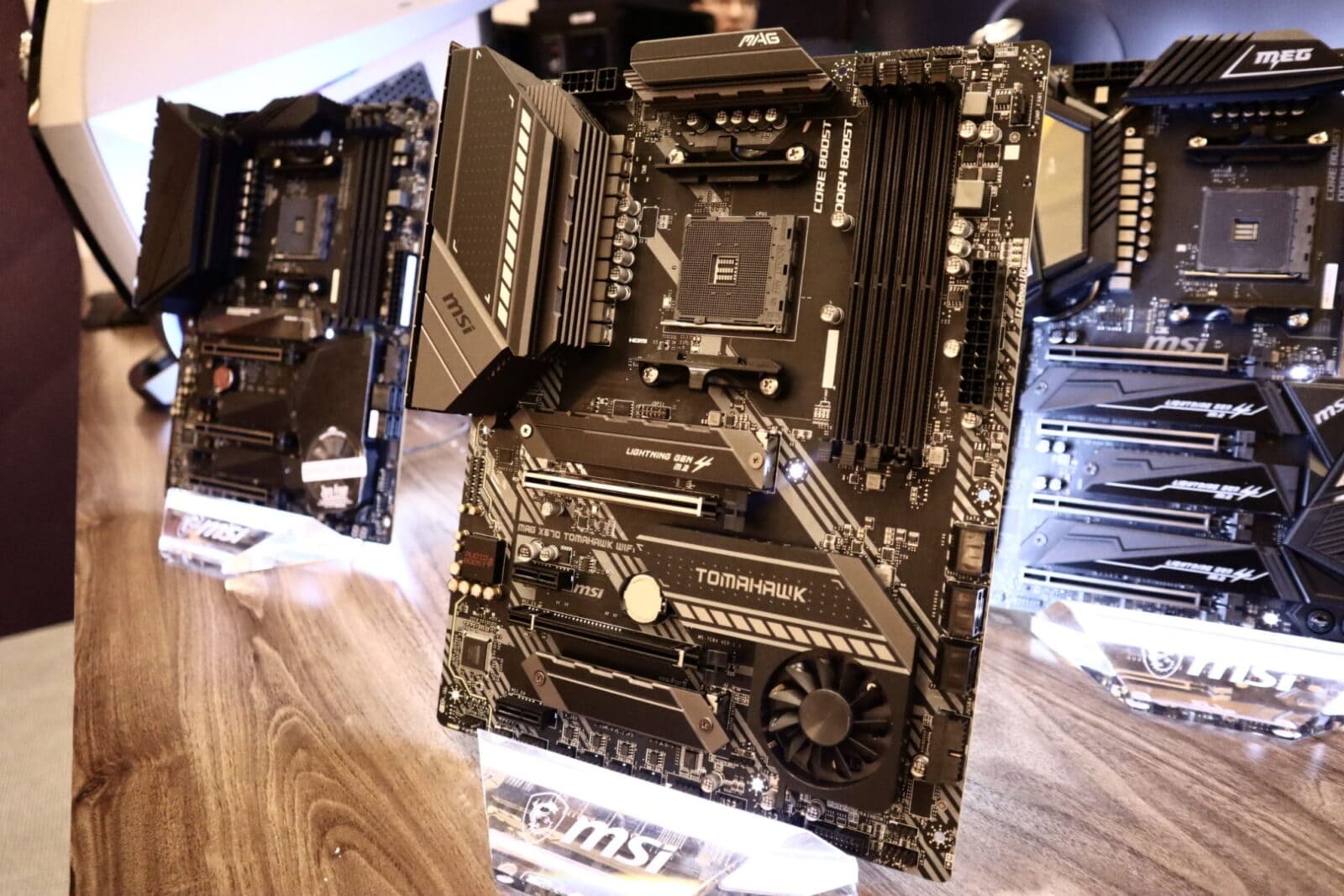 MSI apresenta nova motherboard para chips AMD
