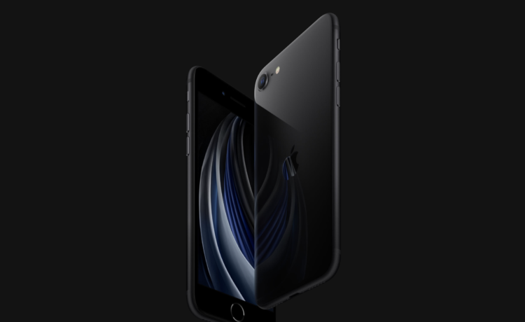 O iPhone SE chega a 24 de Abril e começa nos 599 euros. ©Apple