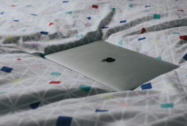 MacBook_Cama