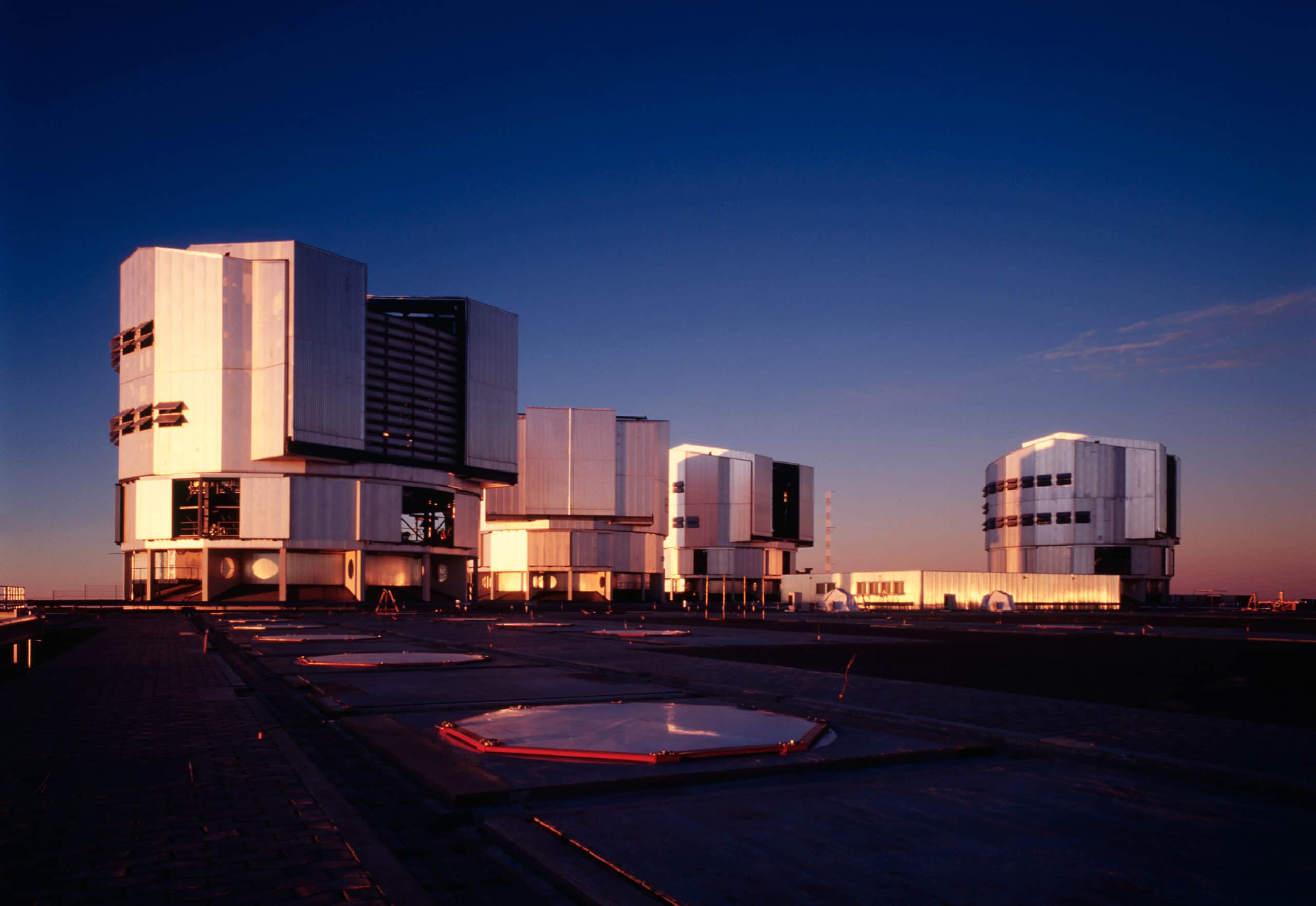 VLT_in_Paranal