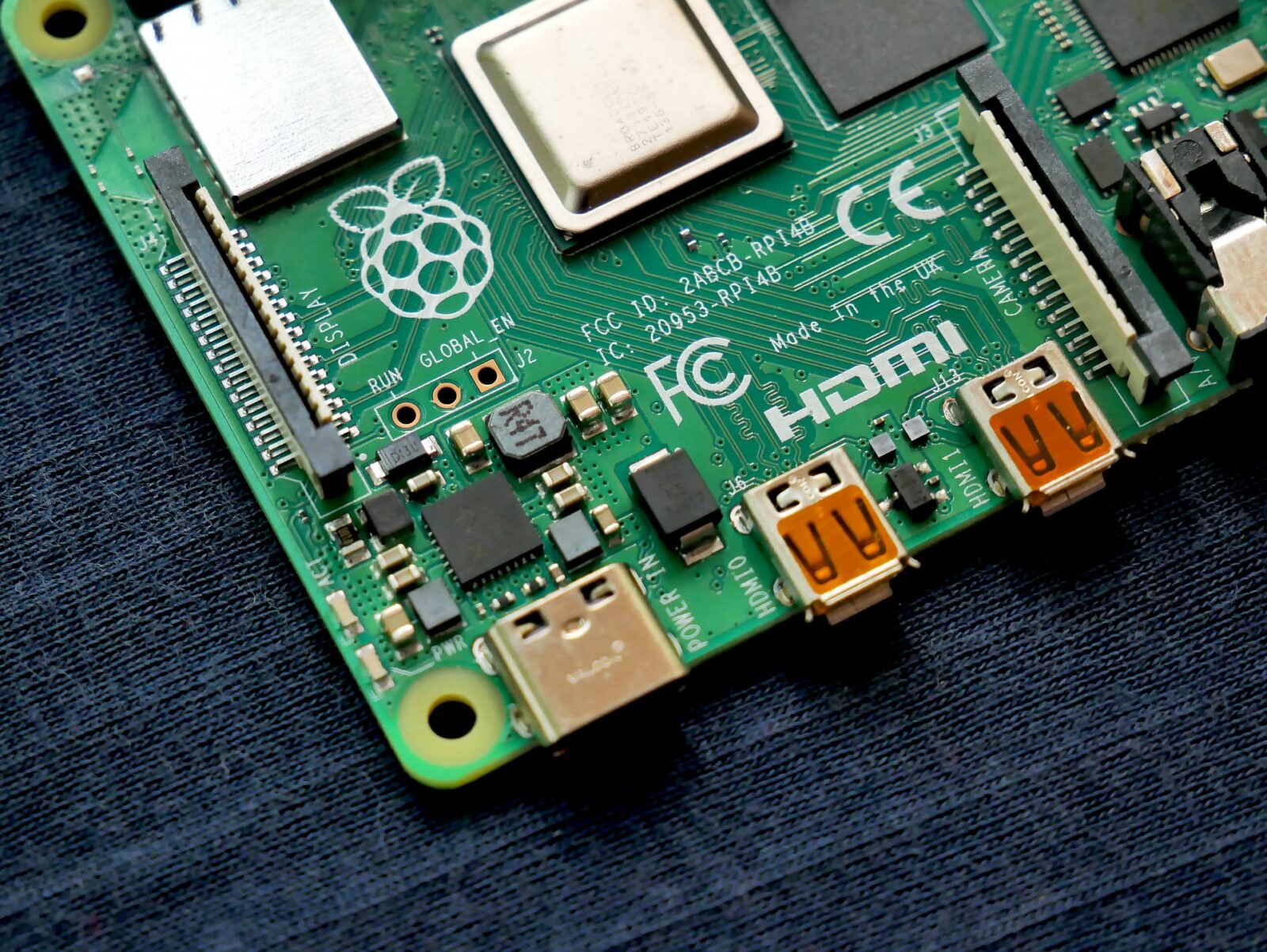 Raspberry Pi OS actualizado para o Debian 11