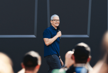 ©Apple