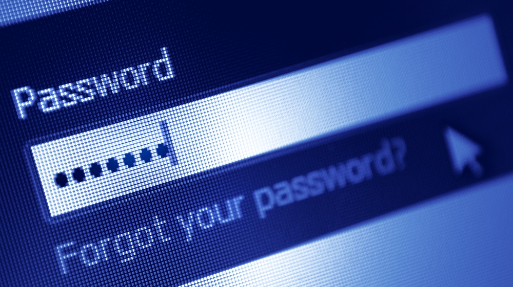 A CISA, a agência de cibersegurança dos EUA, quer que os fabricantes de hardware de rede acabem com as passwords padrão