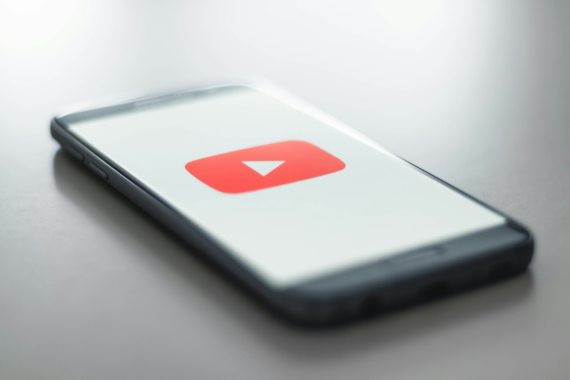 YouTube processou mais de dois mil milhões de quei