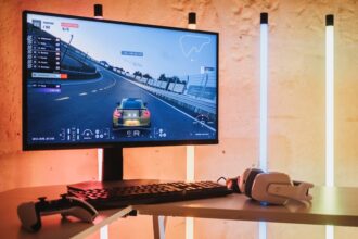 ©TCL | QD Mini LED