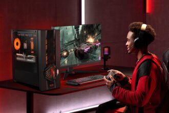 Acer-Nitro-70_N70X3D-100_Lifestyle_01