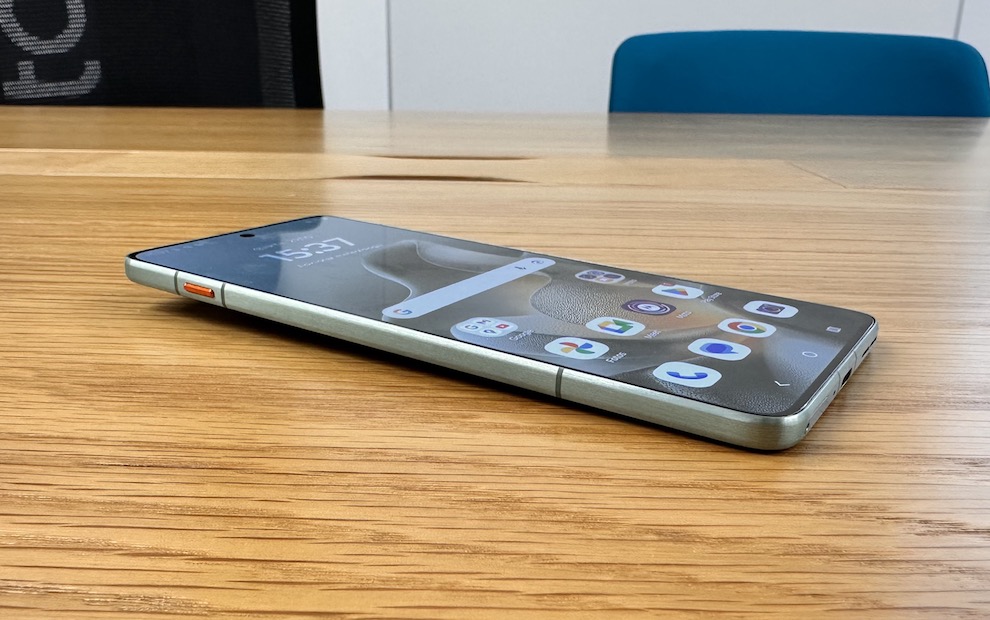 ©PCGuia | Motorola Edge 70