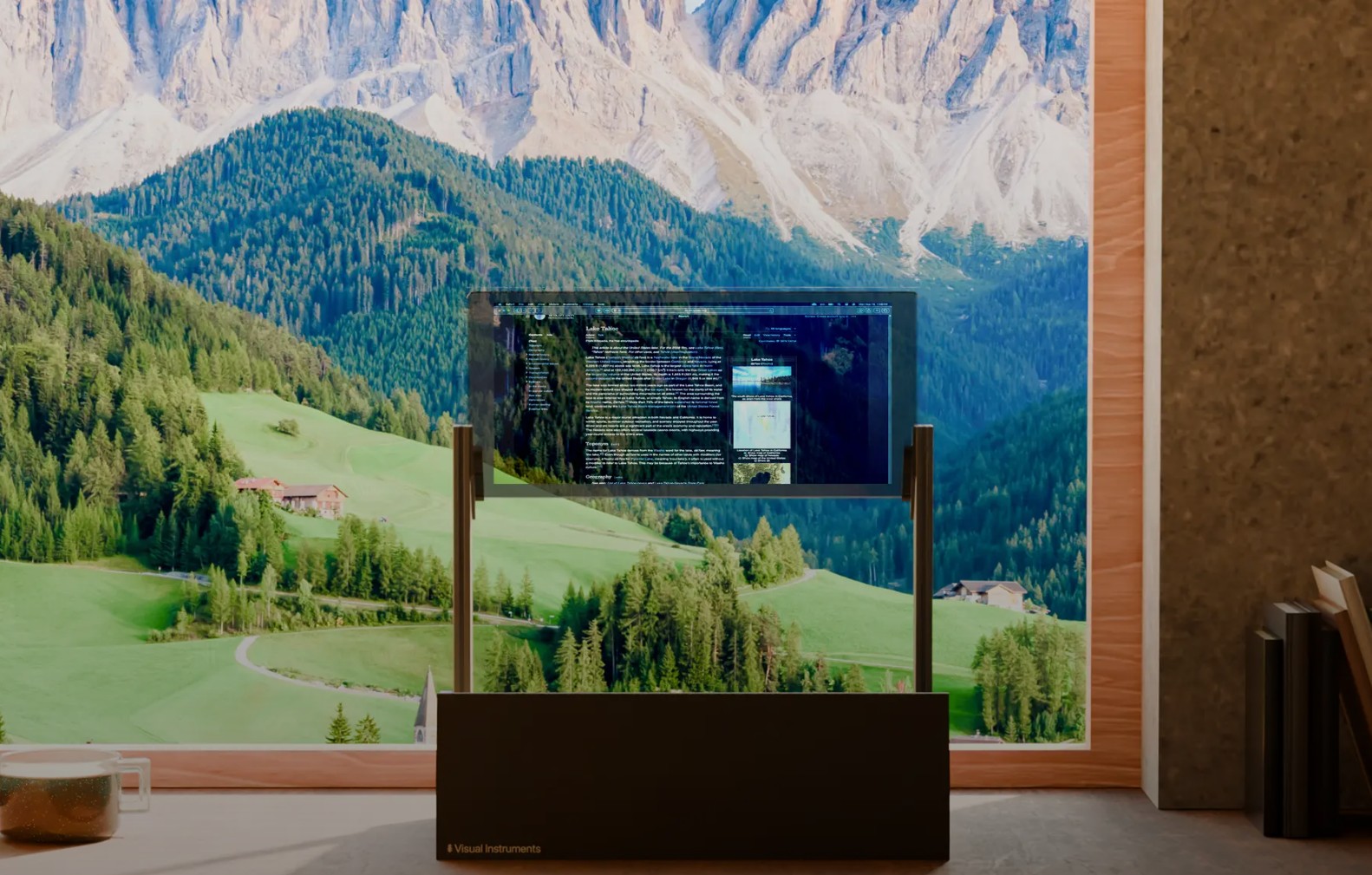 O ‘Phantom’ pode ser o primeiro monitor de computador com ecrã transparente do mundo