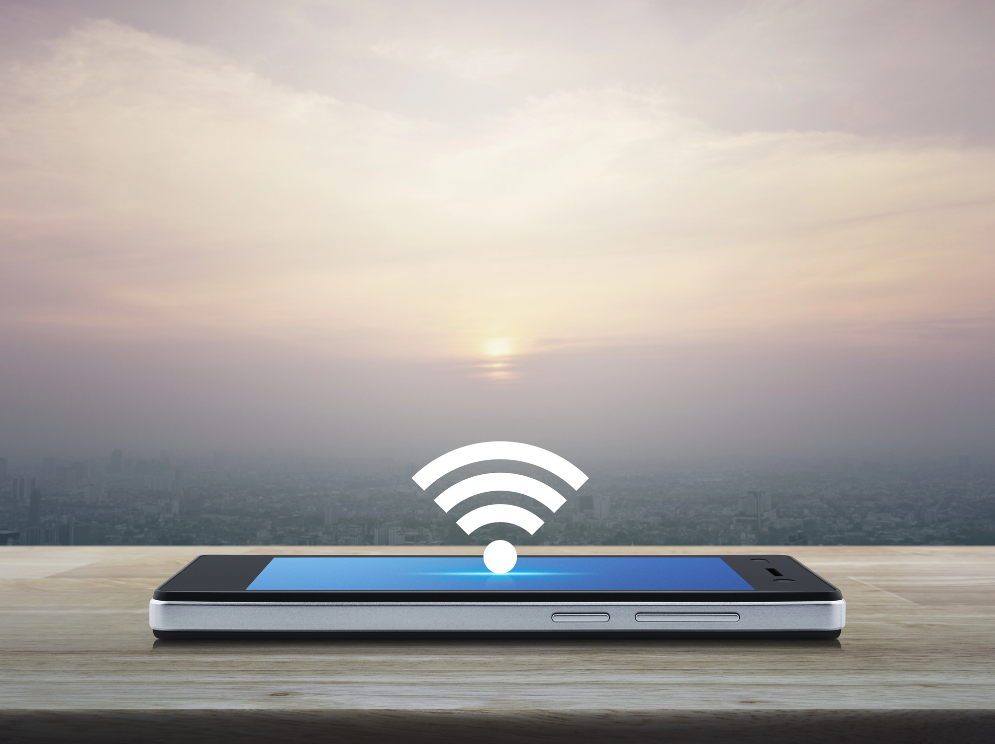 Como transformar um telemóvel Android antigo num repetidor de Wi-Fi para acabar com as zonas sem sinal