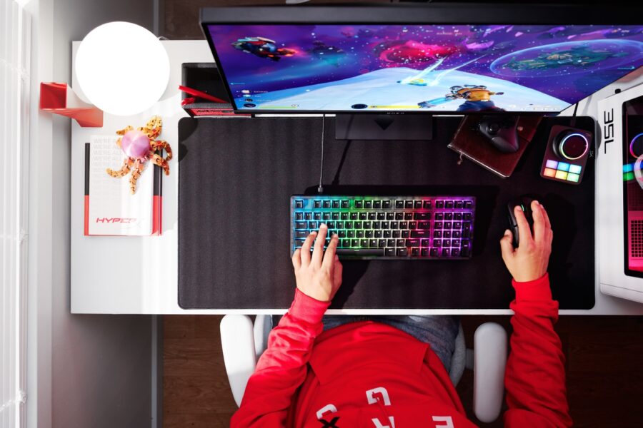 HyperX-Origins2-1800_photo_KF4_v2_Revised_5944757_5944757 2 Grande