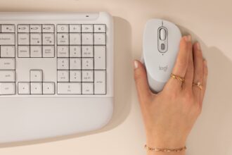 ©Logitech
