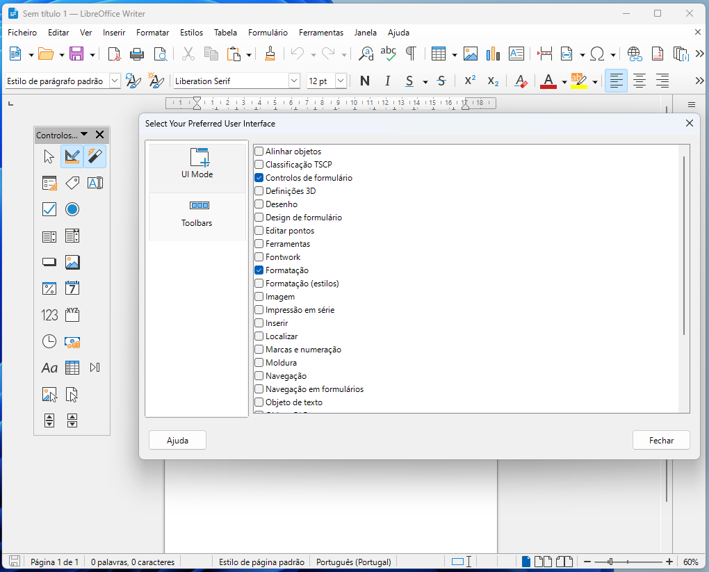 Screenshot of LibreOffice Writer with the 'Select Your Preferred User Interface' dialog open, showing UI Mode and Toolbars options with 'Formatação' checked.