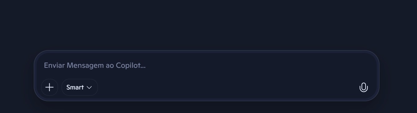 Barra de input para enviar mensagem ao Copilot, com botão de adicionar, menu suspenso Smart e microfone à direita (placeholder: Enviar Mensagem ao Copilot...)