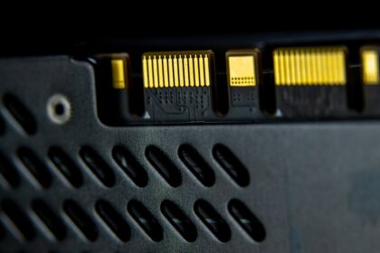 destaque_20260507_PCI-SIG_revela_especificações_PCIe_8_pex_6704980_large