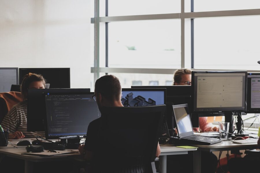destaque_20260519_Programadores_dizem_que_Vibe_coding_lhes_está_a_reduzir_competências_unsp_Fa9b57hffnM_regular
