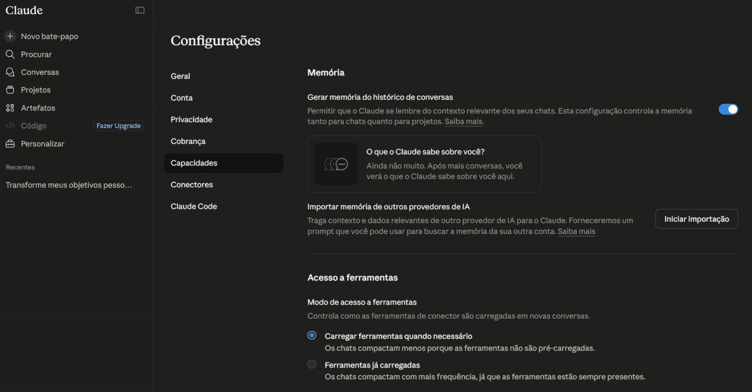 Página de Configurações do Claude em tema escuro, seção Memória com opção de gerar memória de conversas ativada e botão Iniciar importação visível.