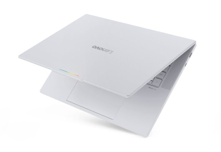 PR IMG - Googlebook 15 3 Grande | PCGuia White Lenovo laptop partially open, showing the keyboard and touchpad on a clean white surface (angled view).